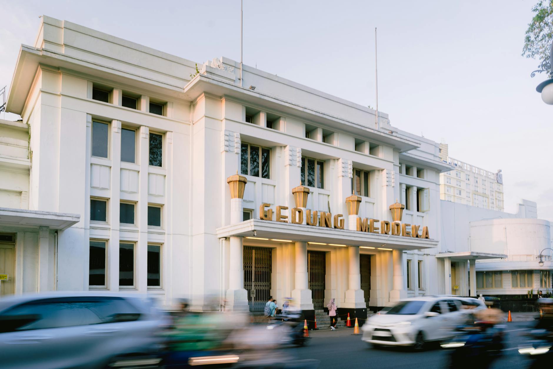 aturan maintenance gedung